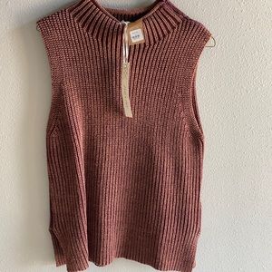 Sweater vest sz M